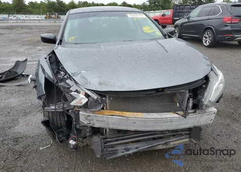 2016 Nissan Altima 2.5 из США, поврежденный, VIN 1N4AL3AP5GN352163